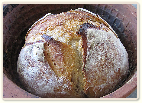 מדריך: אפיית לחם בכלי חרס